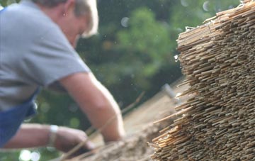 professional Broadoak End thatchers